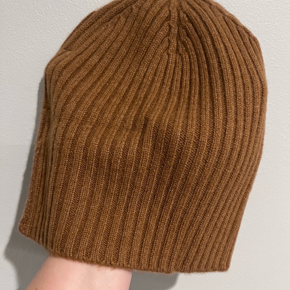 NWT Jenni Kayne Cashmere Beanie in Honey